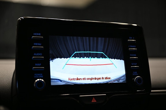 Toyota Yaris 28 of 29