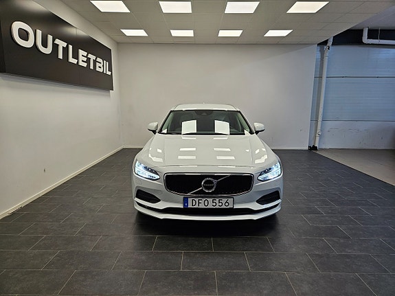 Volvo V90 4 of 28