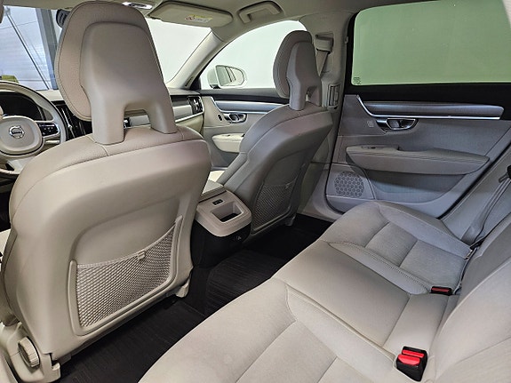 Volvo V90 15 of 28