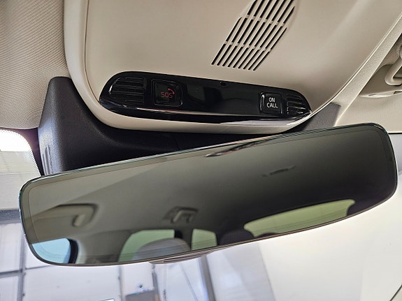 Volvo V90 26 of 28