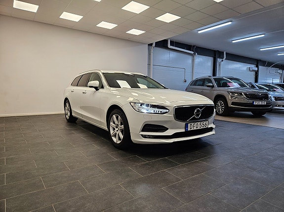 Volvo V90 5 of 28
