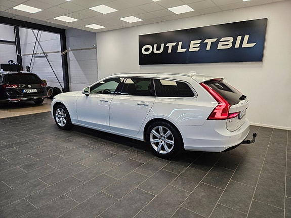 Volvo V90 9 of 28