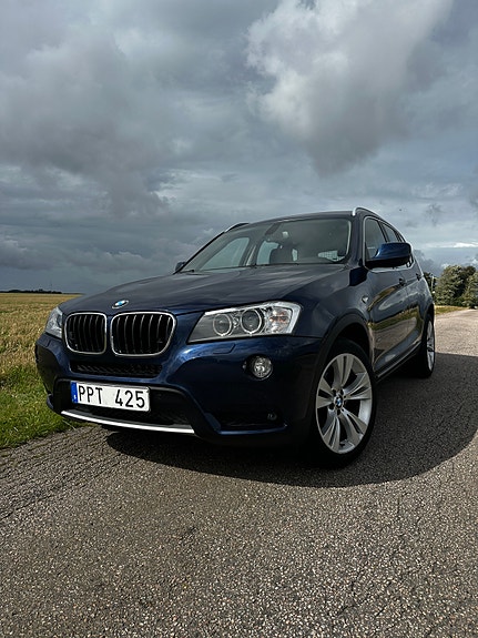 BMW X3 9 of 10