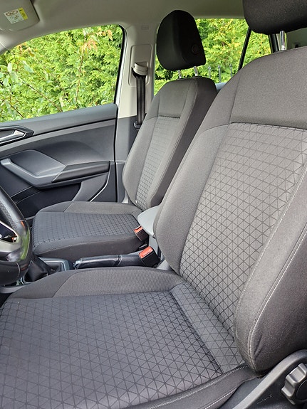 Volkswagen T-Cross 12 of 28