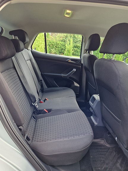 Volkswagen T-Cross 22 of 28