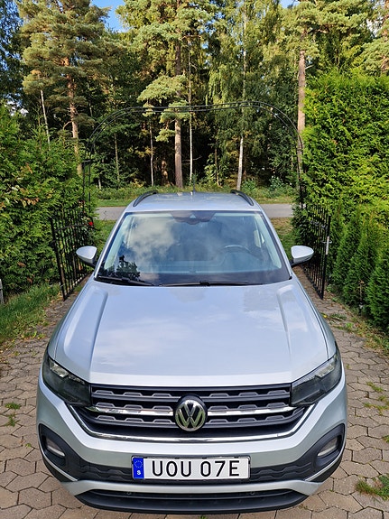 Volkswagen T-Cross 4 of 28