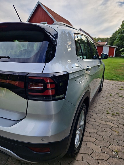 Volkswagen T-Cross 5 of 28