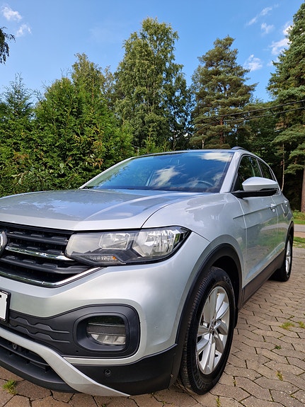 Volkswagen T-Cross 10 of 28