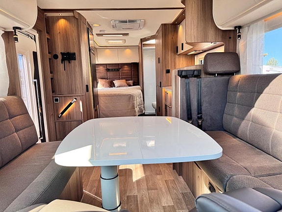 Kabe Travel Master Royal X 810 LXL Dubbelbädd 5 of 15