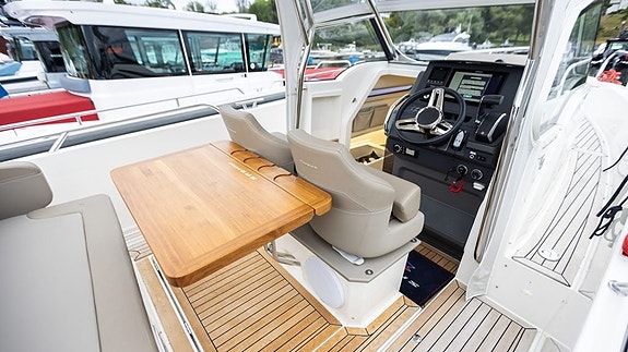 Nimbus Tender 8 - 2023 8 of 26