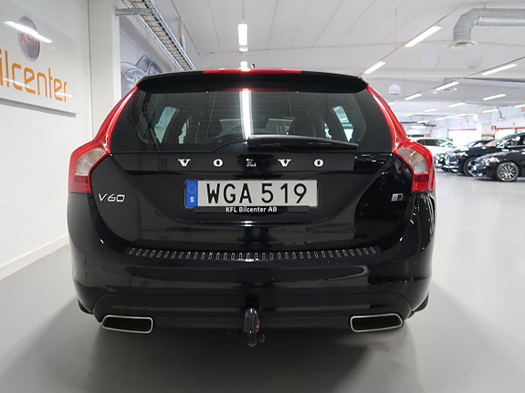 Volvo V60 7 of 30