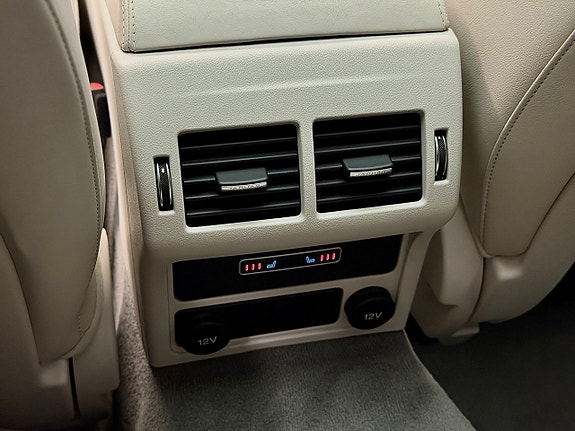 Jaguar XF 24 of 30