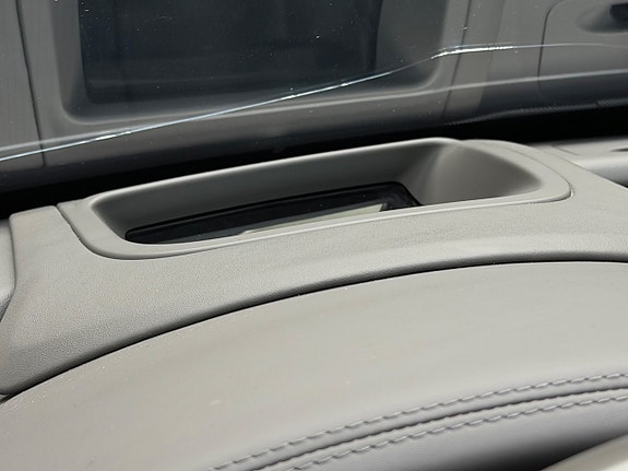 Jaguar XF 19 of 30