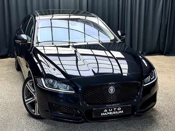 Jaguar XF 2 of 30