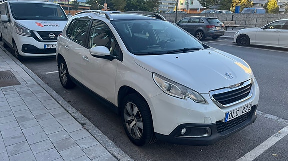 Peugeot 2008 4 of 8