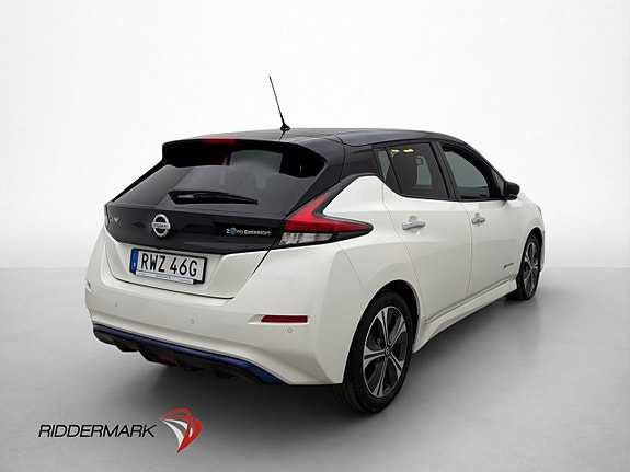 Nissan Leaf 8 of 30