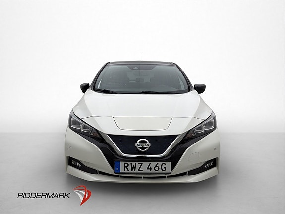 Nissan Leaf 2 of 30