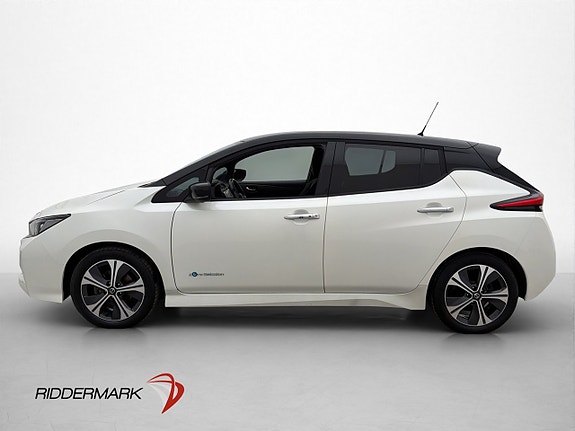 Nissan Leaf 5 of 30