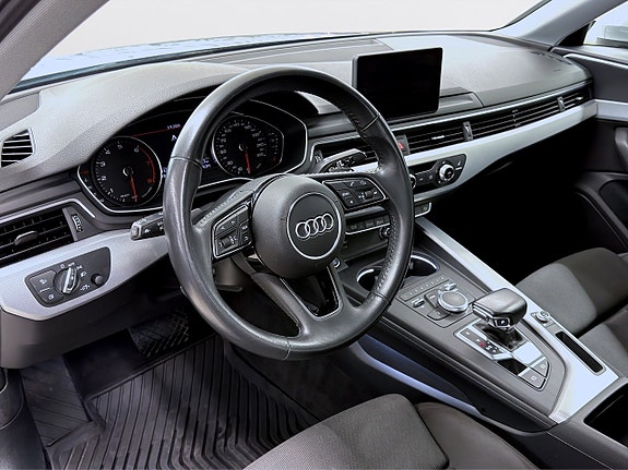 Audi A4 8 of 14