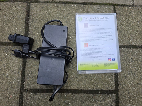 Product image 8 of 9