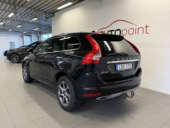 Volvo XC60 4 of 15