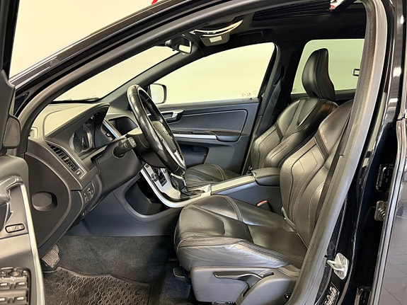 Volvo XC60 6 of 15