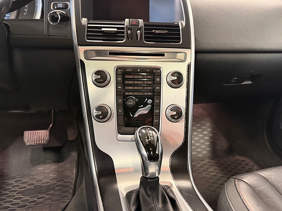 Volvo XC60 15 of 15