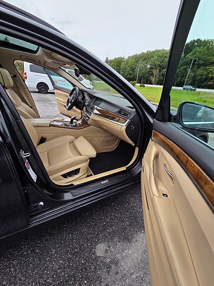 BMW 535d 11 of 15
