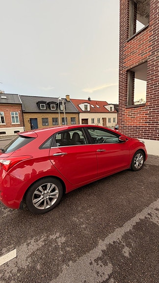 Hyundai i30 6 of 13