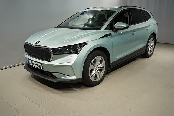 Skoda Enyaq 2 of 17