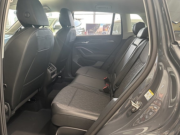 Volkswagen Tiguan 4 of 7