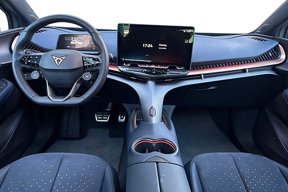 Cupra Tavascan 8 of 26