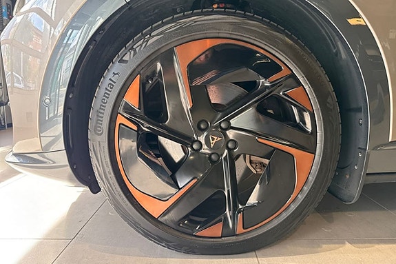 Cupra Tavascan 15 of 26