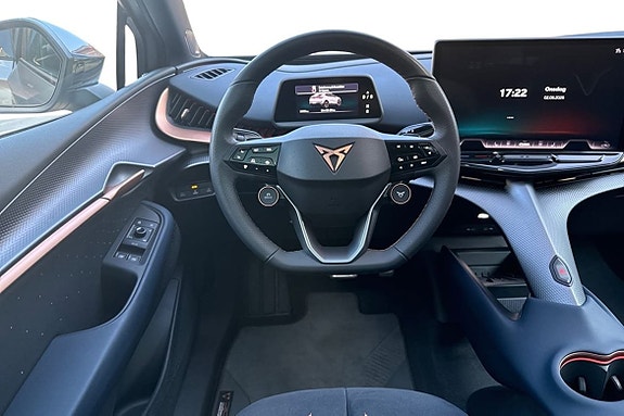 Cupra Tavascan 9 of 26