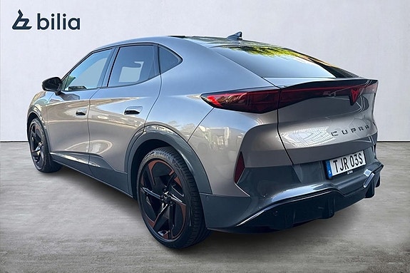 Cupra Tavascan 2 of 26