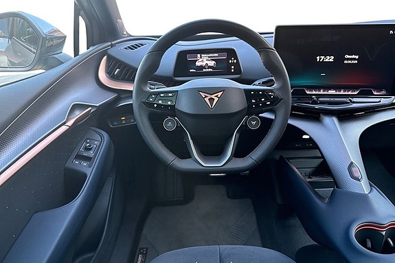 Cupra Tavascan 9 of 26