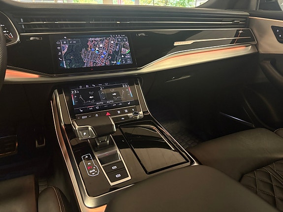 Audi Q8 11 of 20