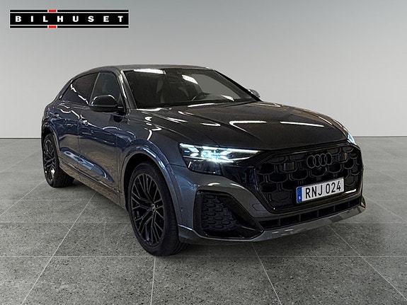 Audi Q8 13 of 20
