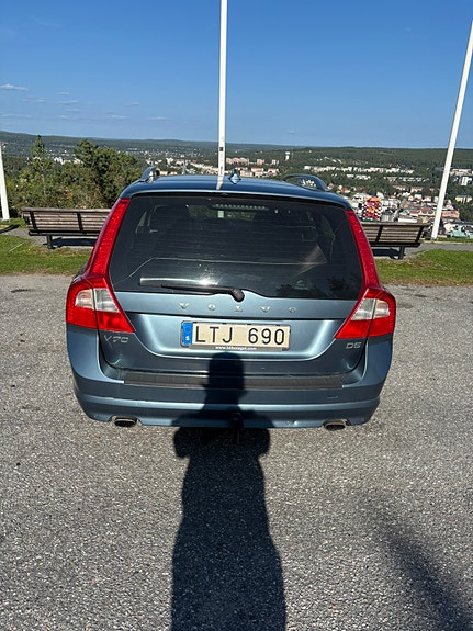 Volvo V70 5 of 7