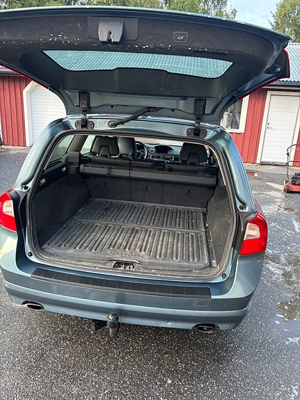 Volvo V70 7 of 7