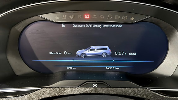 Volkswagen Passat 19 of 22