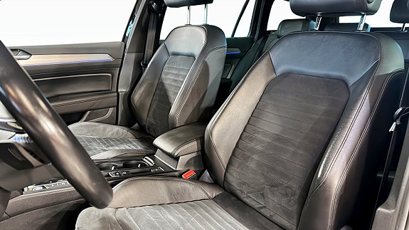Volkswagen Passat 9 of 22