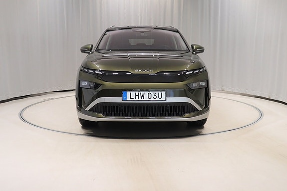 Skoda Enyaq 2 of 11
