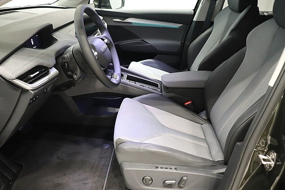 Skoda Enyaq 7 of 11