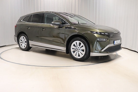 Skoda Enyaq 3 of 11