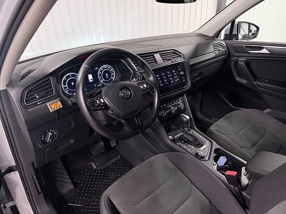 Volkswagen Tiguan Allspace 9 of 30