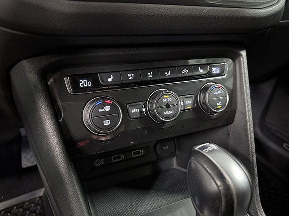 Volkswagen Tiguan Allspace 21 of 30