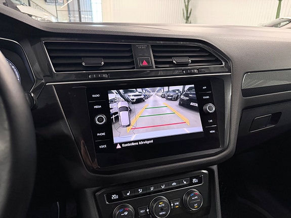 Volkswagen Tiguan Allspace 26 of 30