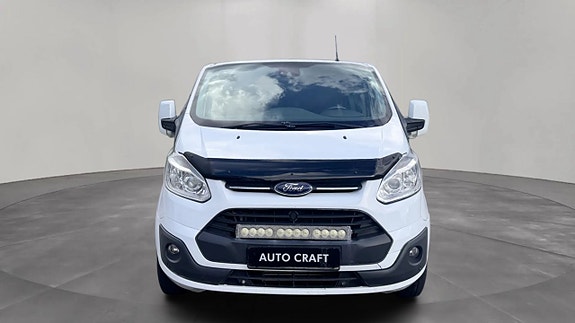 Ford Transit Custom 8 of 17