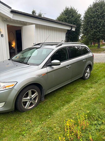 Ford Mondeo 2 of 7